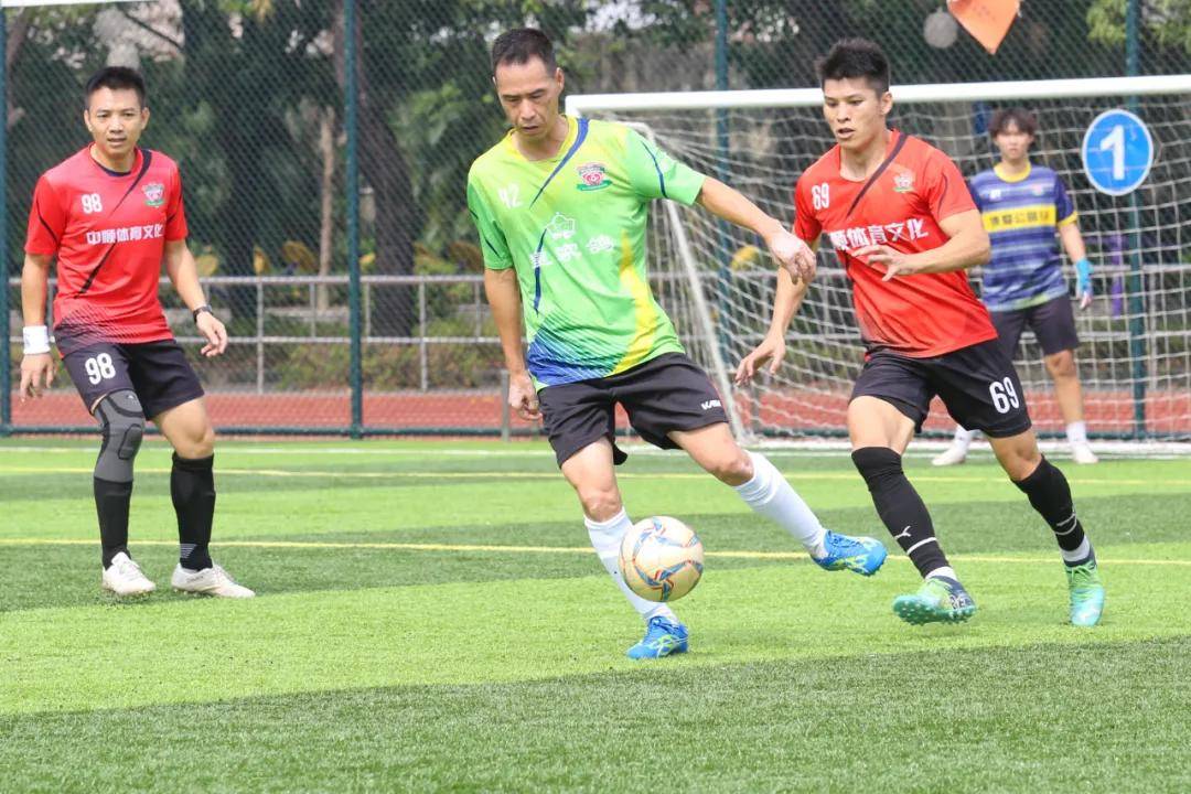 包含多国球员参加明星慈善赛，助力公益事业的词条