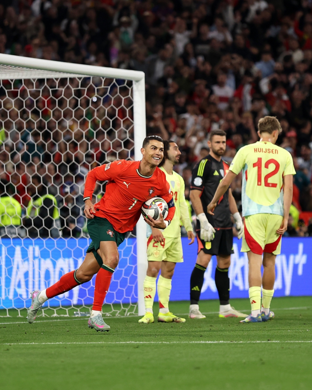 英格兰力克曼联,C罗刷新纪录 英格兰力克曼联,C罗刷新纪录