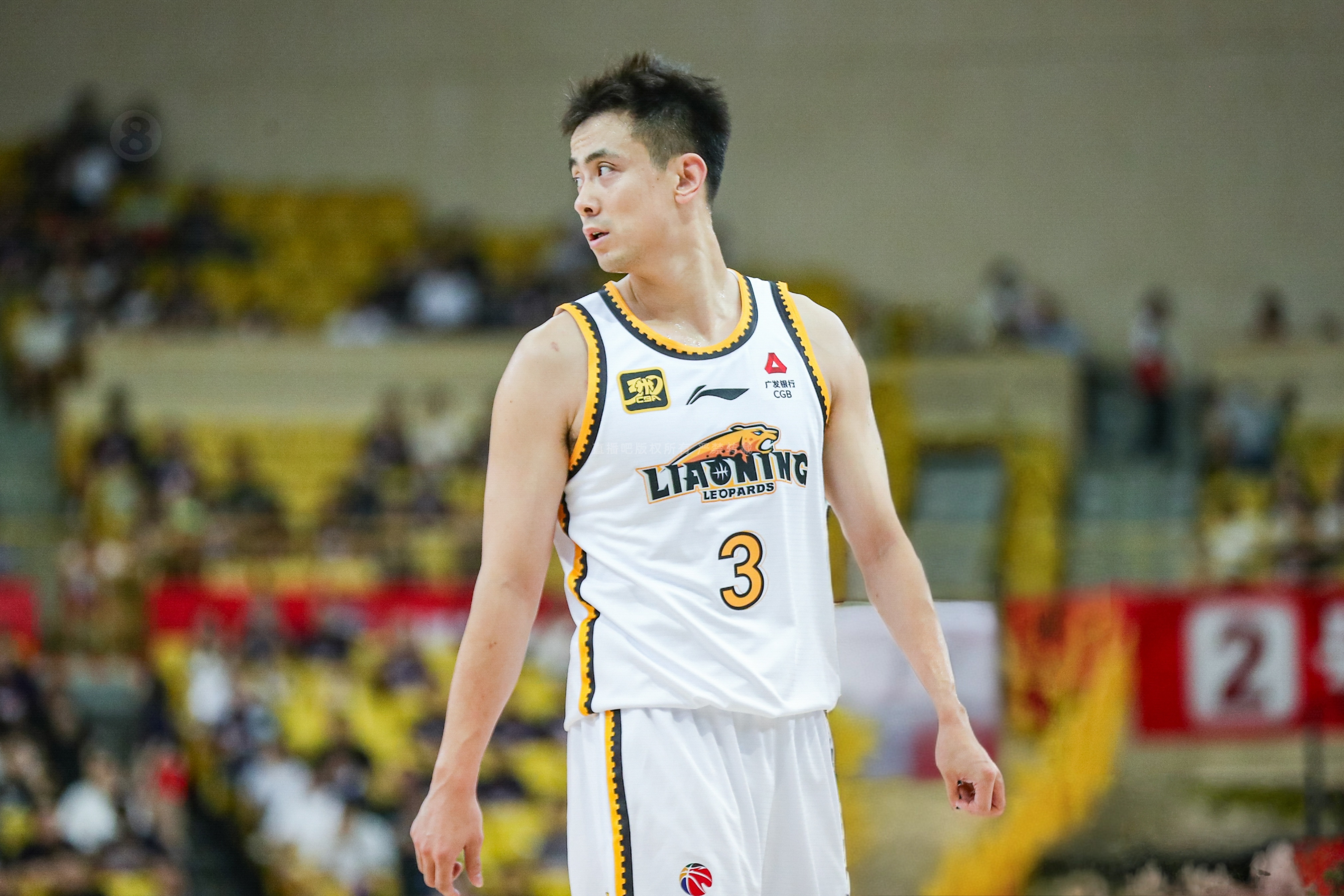 江苏队轻取步行者,赵继伟刷新纪录 江苏队轻取步行者,赵继伟刷新纪录