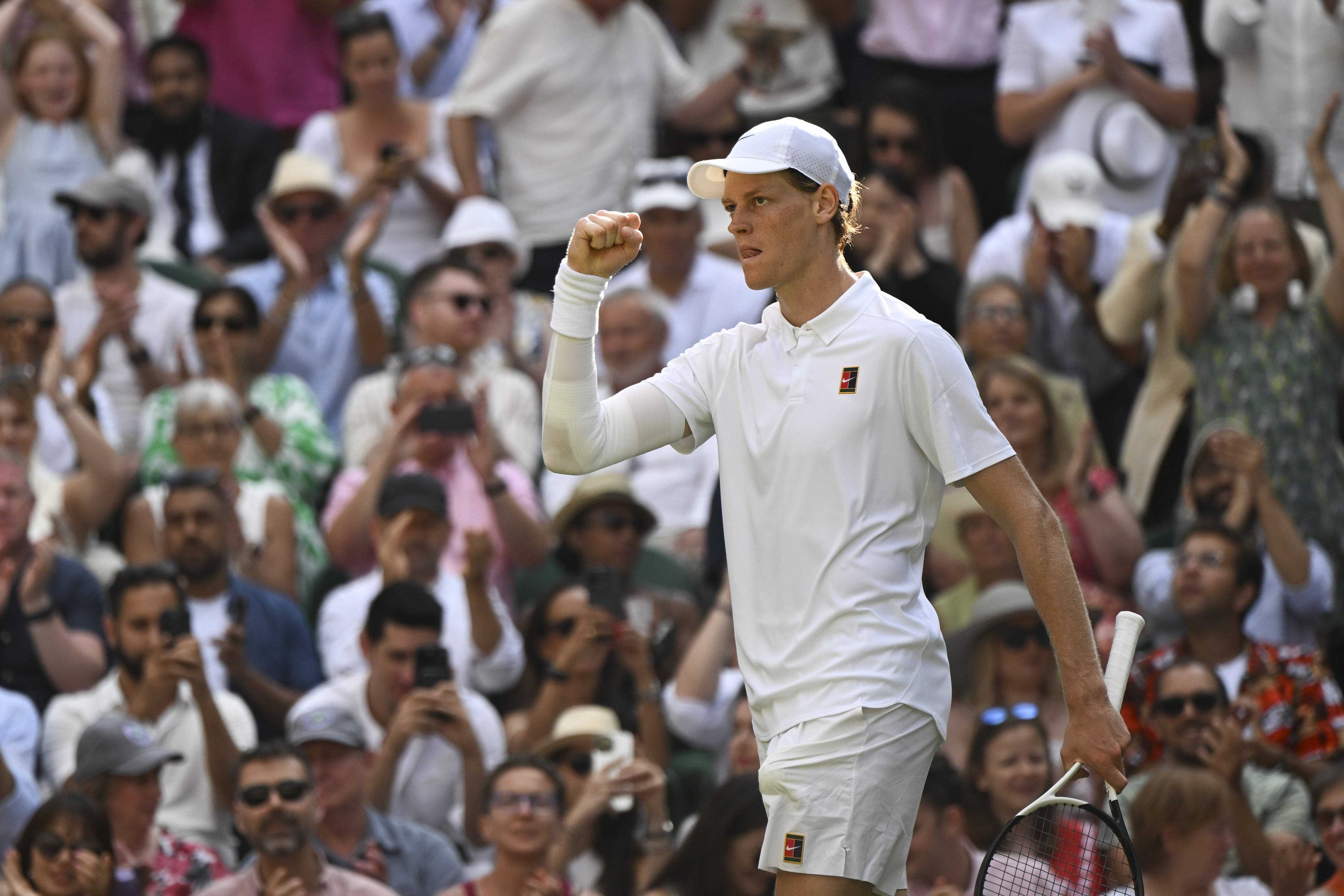 温网轻取戴维斯杯,辛纳状态火热 温网轻取戴维斯杯,辛纳状态火热