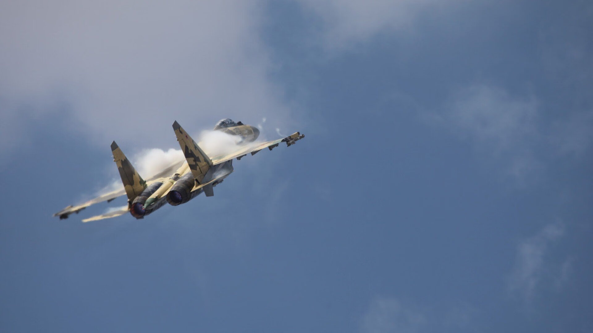 红牛强势如几内亚?汉密尔顿尼日利亚式翻盘梦想破灭—F1巴林揭幕战深度剖析