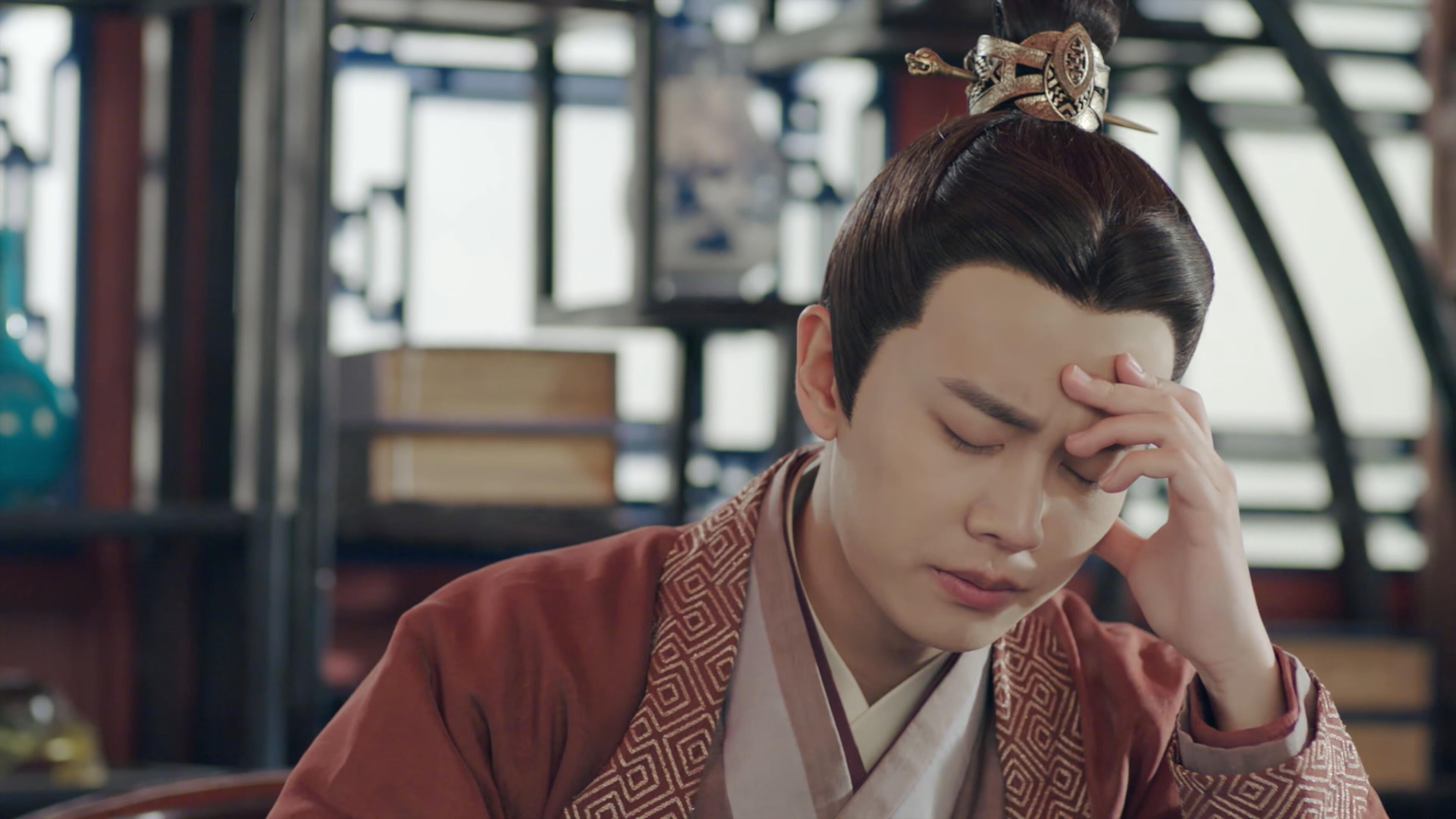 尖刀撕裂防线，钢琴师奏响狂想曲，伊萨克如何用巨星表现诠释多特蒙德的火力美学